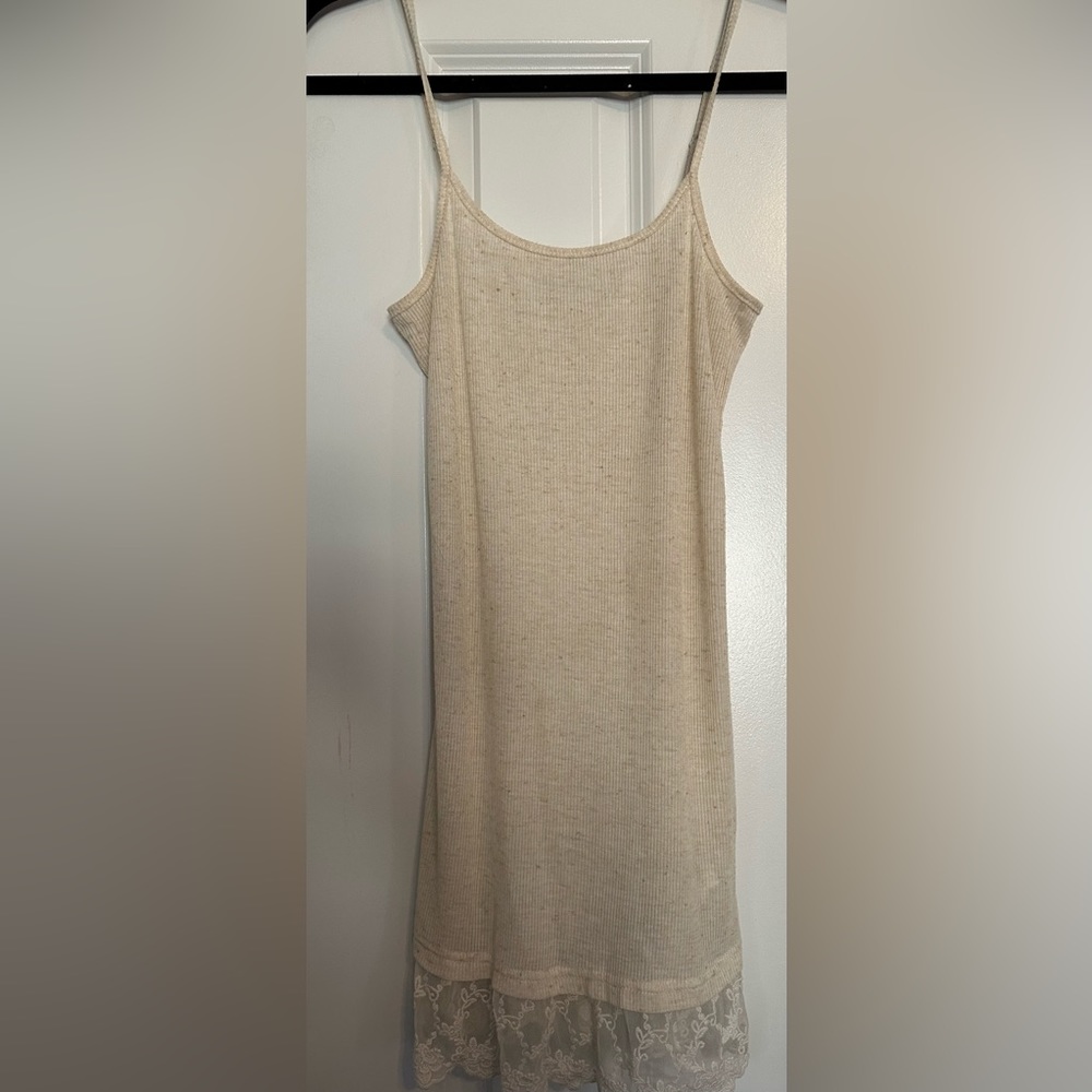 Umgee tank with lace